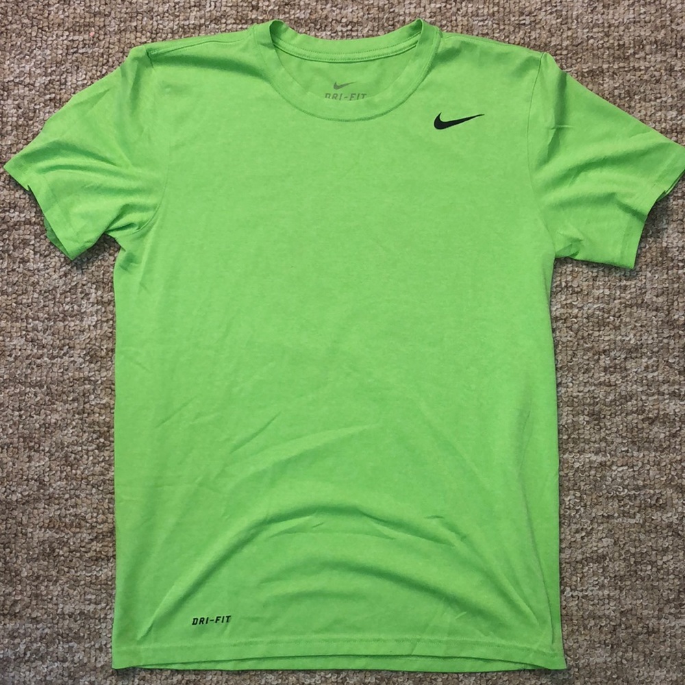 Nike Small Like Green Dri-Fit athletic shirt